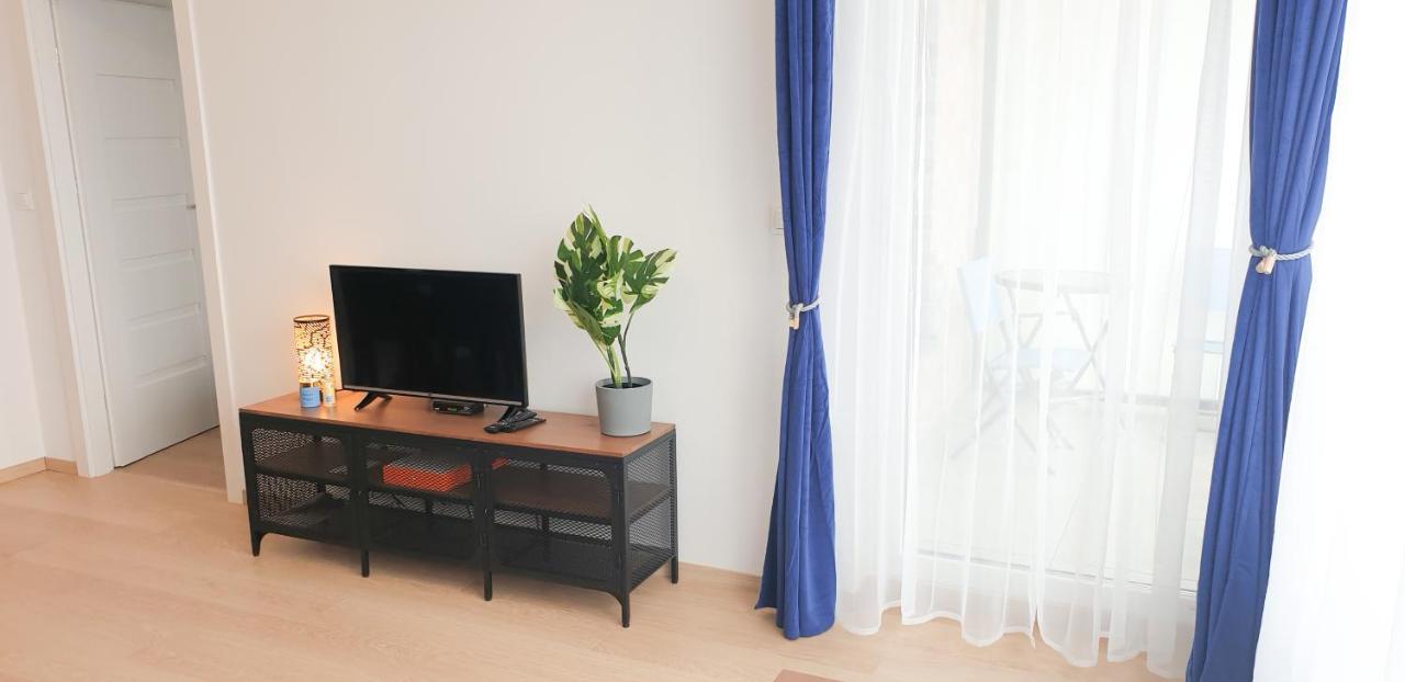 Apartment Fairytales *